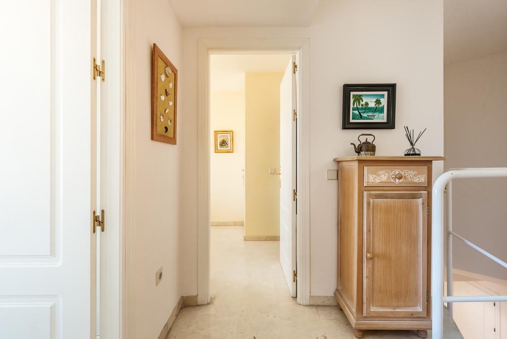 Atico La Marina Apartment Marbella Bagian luar foto